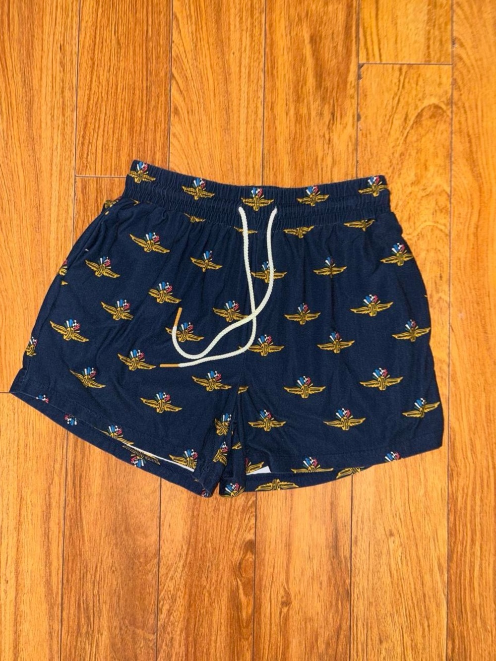 Indianapolis motor speedway shorts with drawstring and pockets